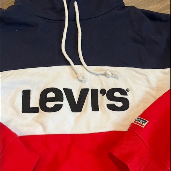 Ladies Levi’s Cropped Hoodie - Picture 4 of 6